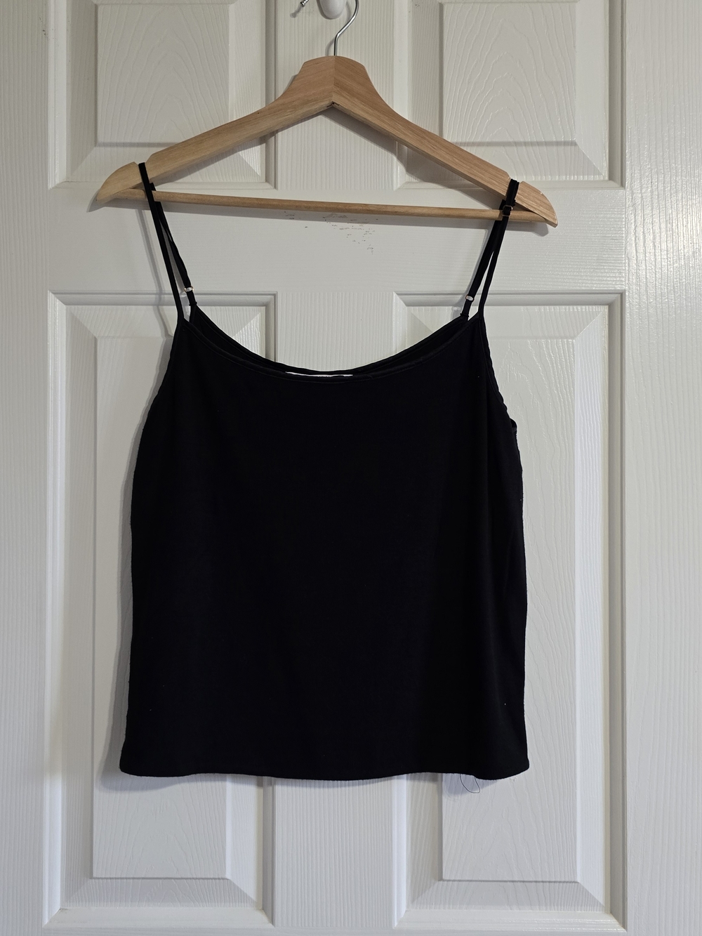 Victoria's Secret Women's Black Solid Camisole Tank Adjustable Straps Modal M